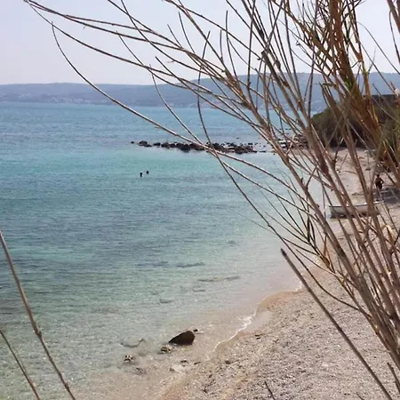 Beautiful 100m From The Sea *