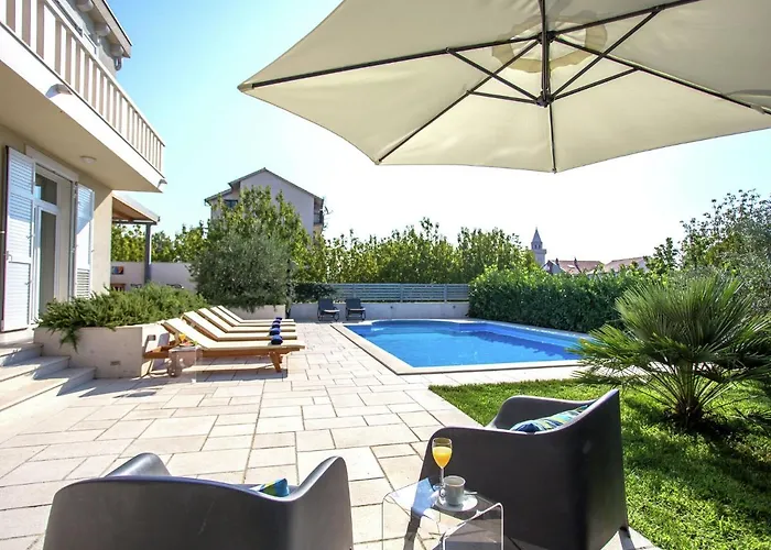 In Ka Tel Novi Near فيلة